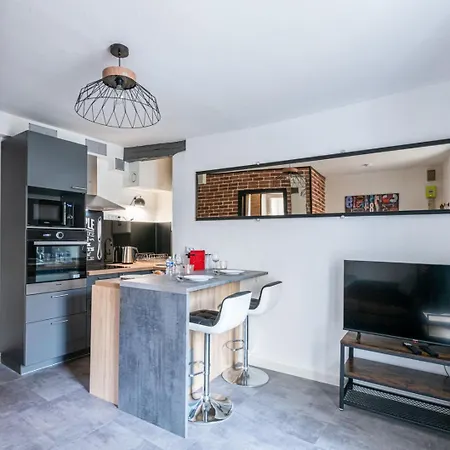 Le Broadway ~ Terrasse ~ Proche Gare Apartment Saint-Cheron Exterior photo