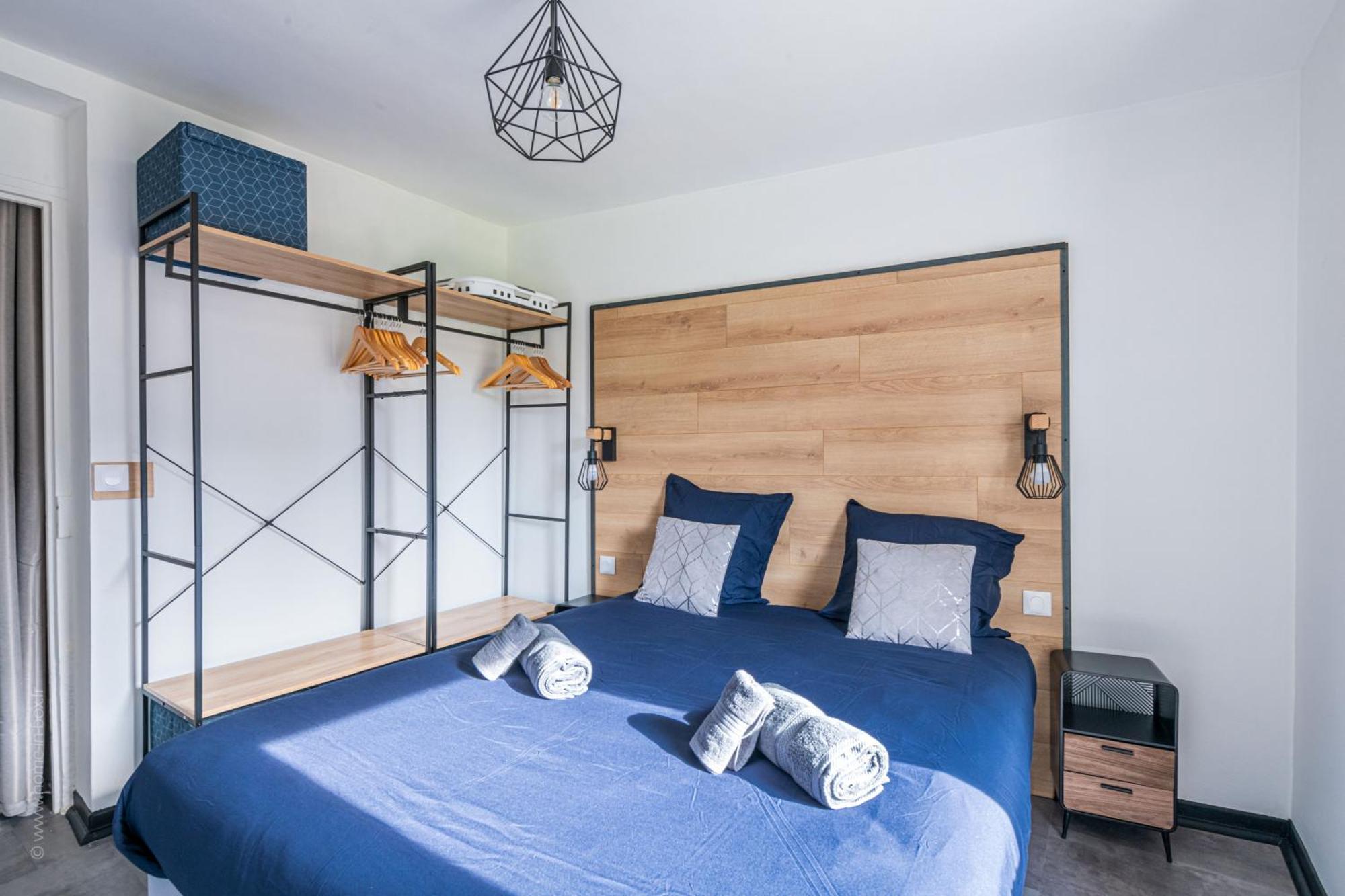 Apartment Le Broadway ~ Terrasse ~ Proche Gare Saint-Cheron